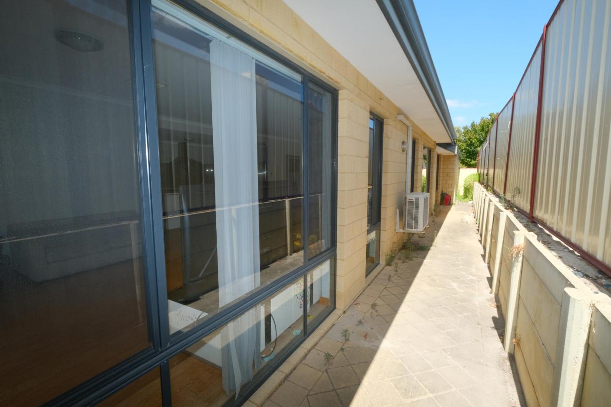 Airport 5br Retreat - Full Kitchen & Tranquil * Perth