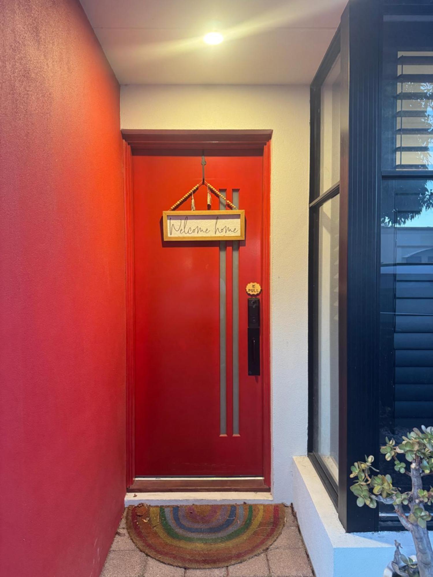 Decembre House - 24hrs Self Check-in In Belmont *