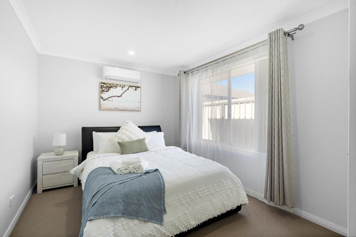 Spacious 4 Bedroom House In Southern River