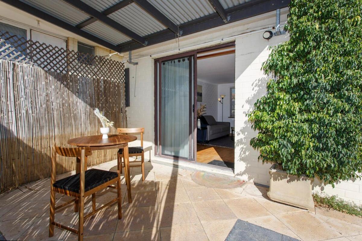 Little Haven Hillarys *