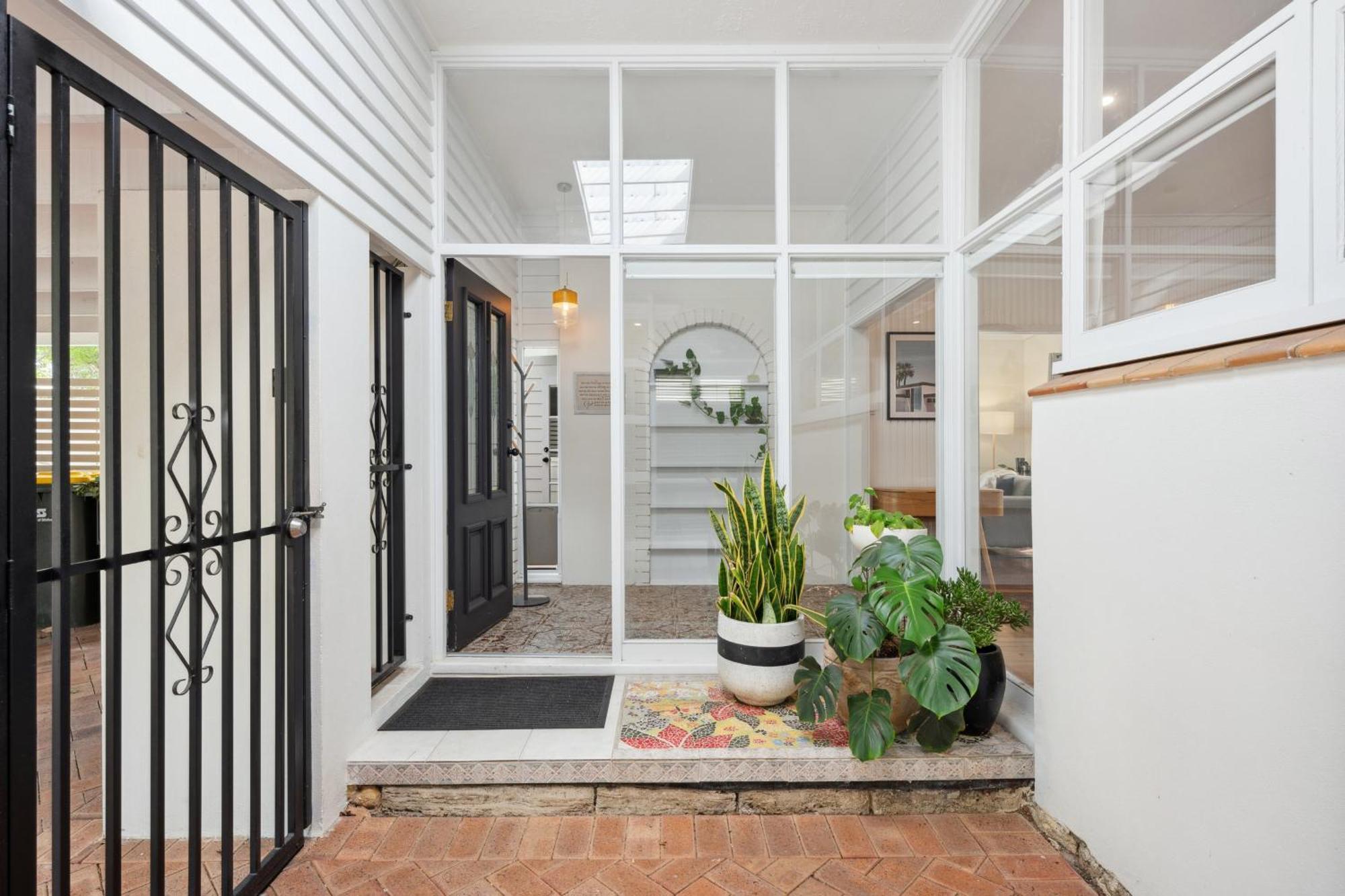Nor214 - Northstead Coastal Charm Holiday home *
