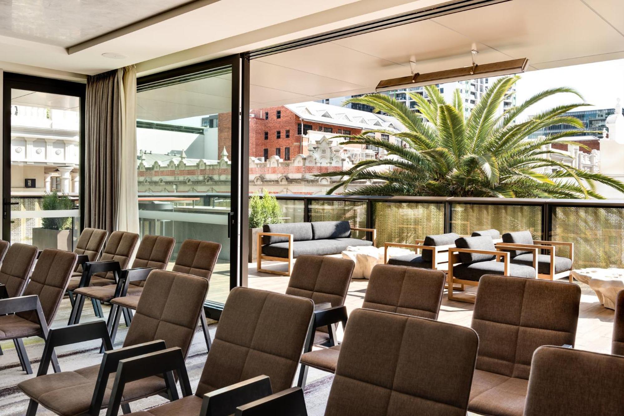 Intercontinental Centre By Ihg 5* Perth