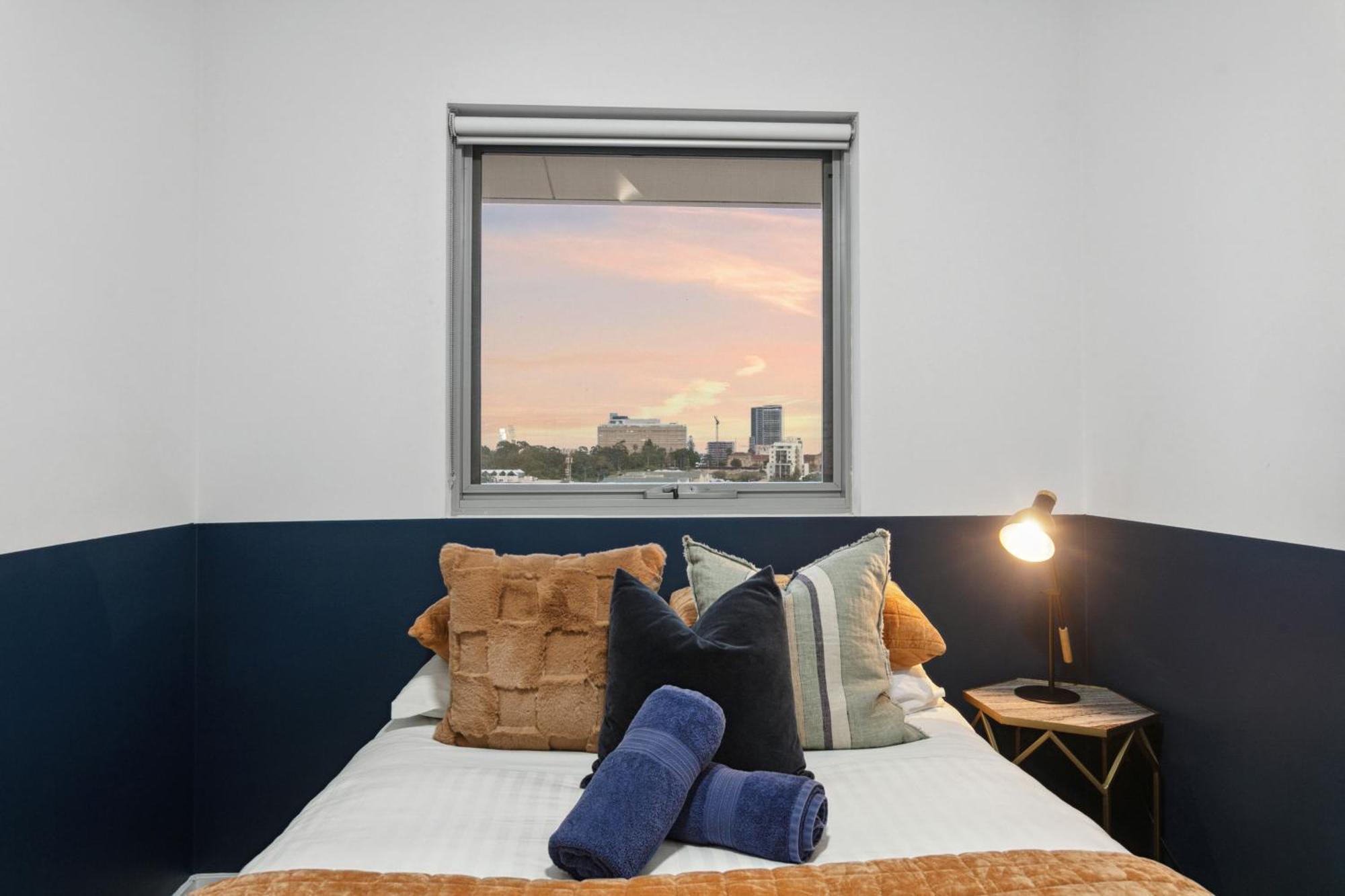 East34 - Skyline Haven East Apartment