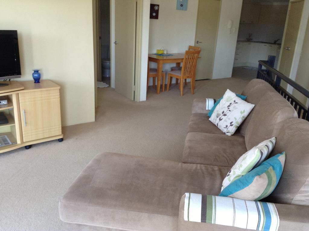 Eastgate Apartment *