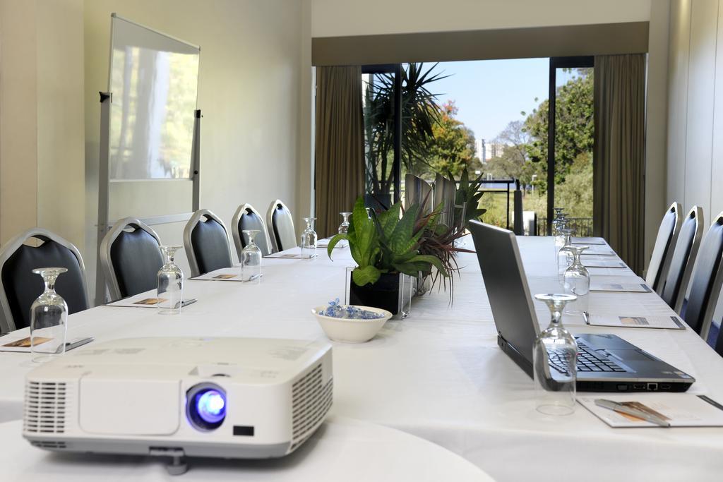 Assured Ascot Quays 4* Perth
