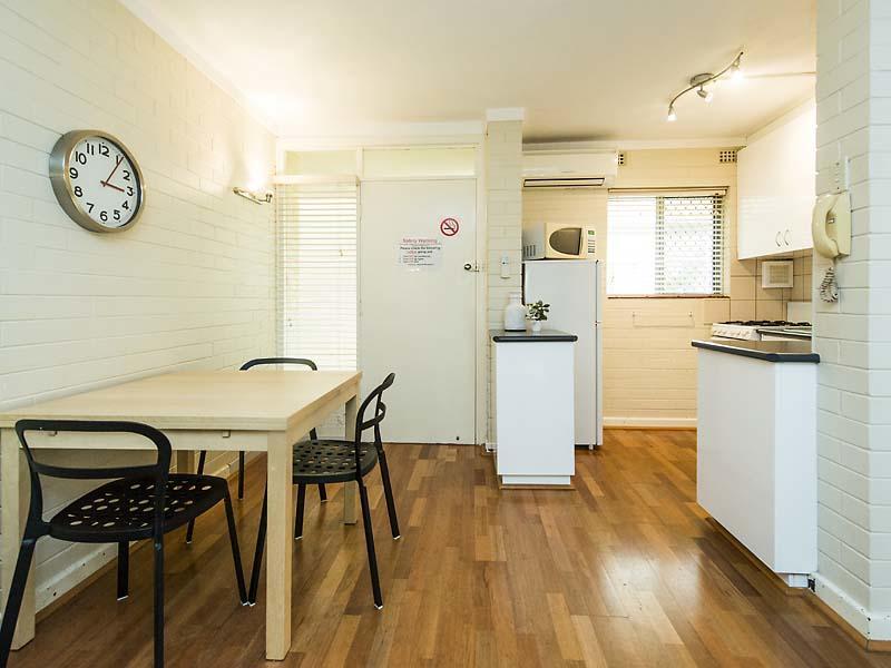 Apartment Rosalie 13