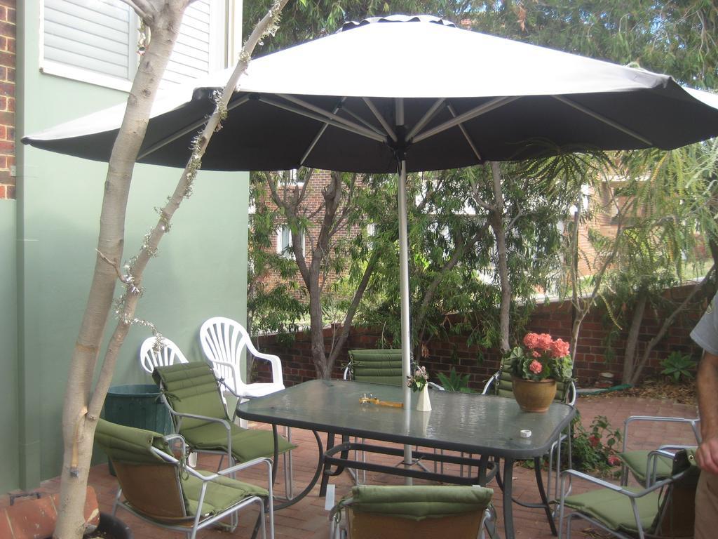Apartment Broadway