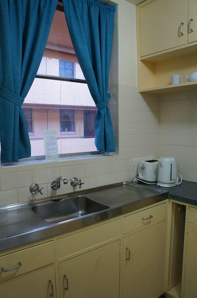Motel Waters 3*