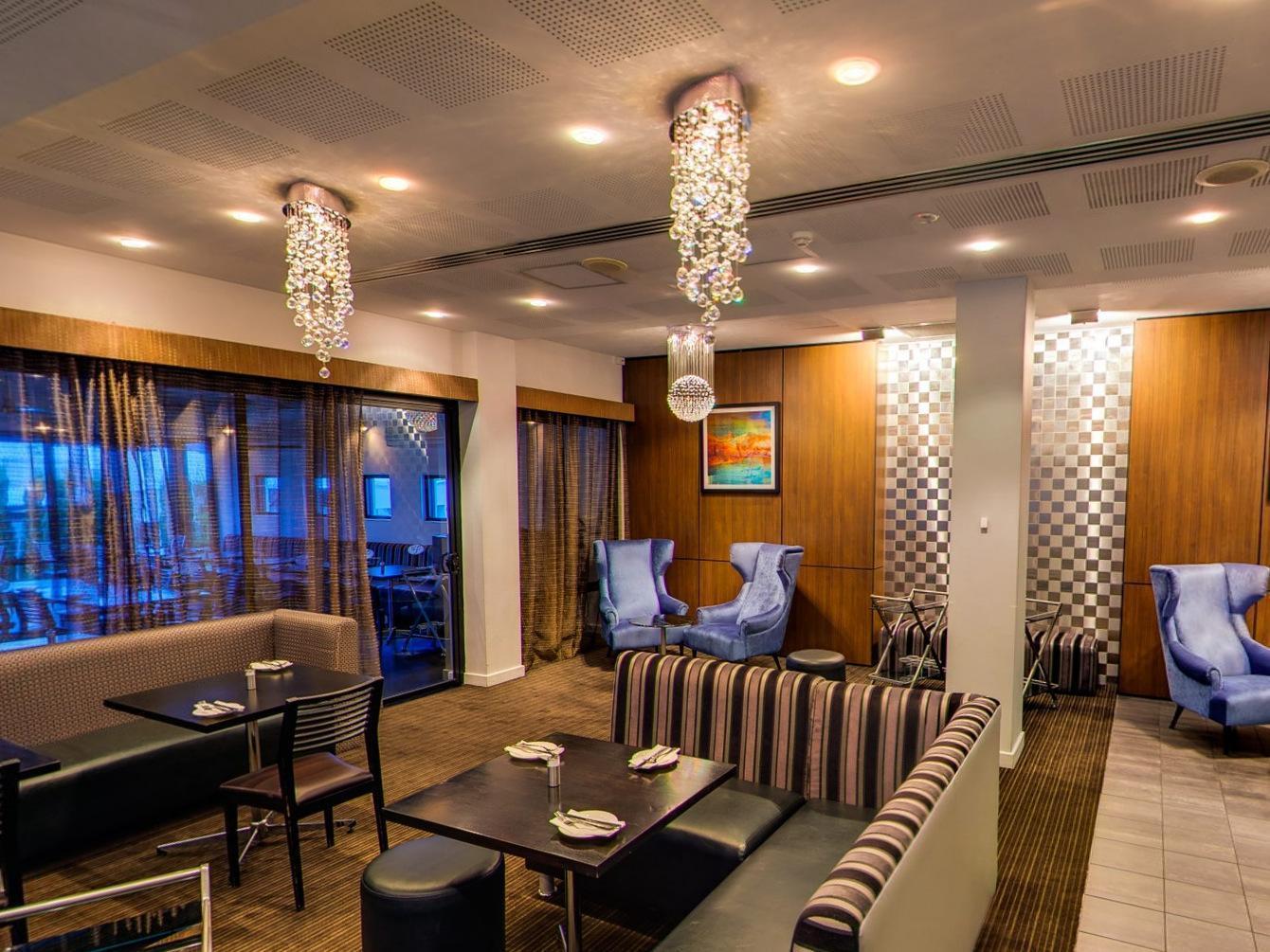 Assured Ascot Quays 4* Perth