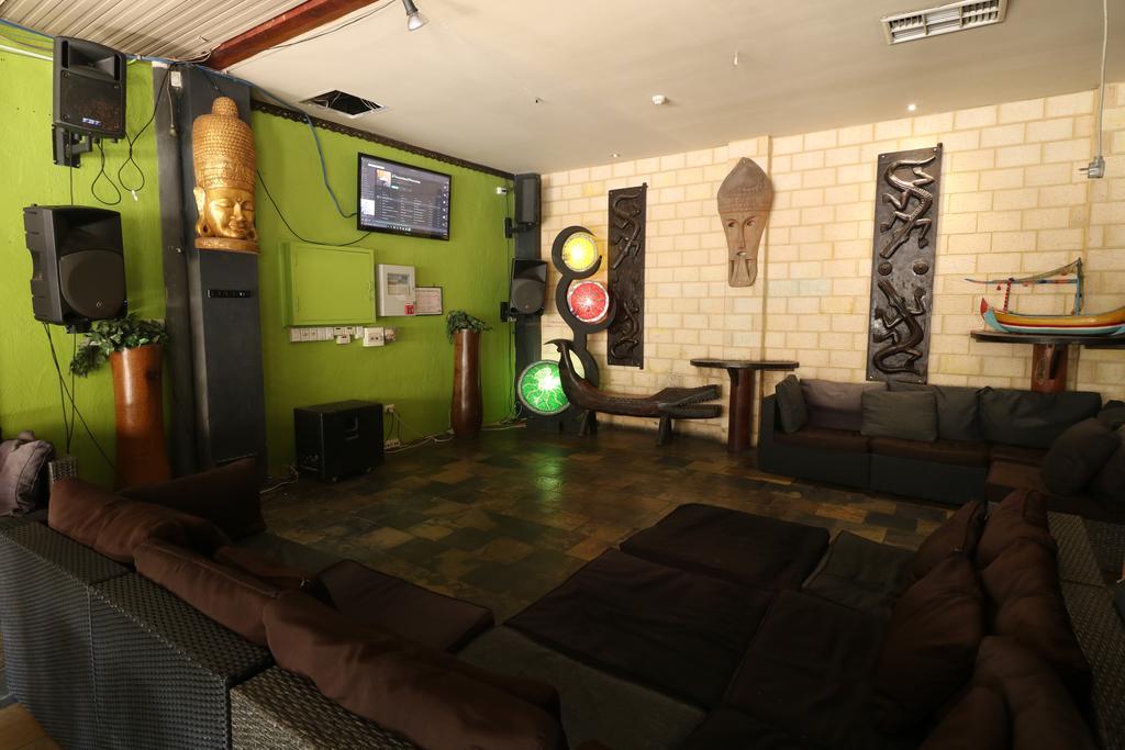 Bambu Backpackers *
