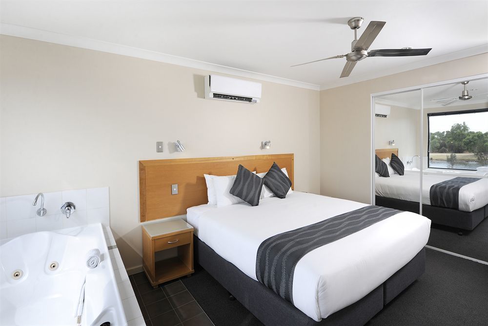 Assured Ascot Quays Aparthotel Perth