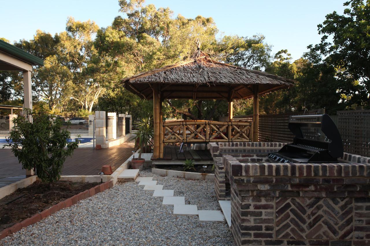 Bed & Breakfast Rothwood Homestays