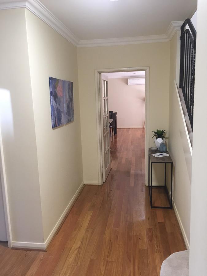 4x3 Townhouse In Rivervale Apartment Perth