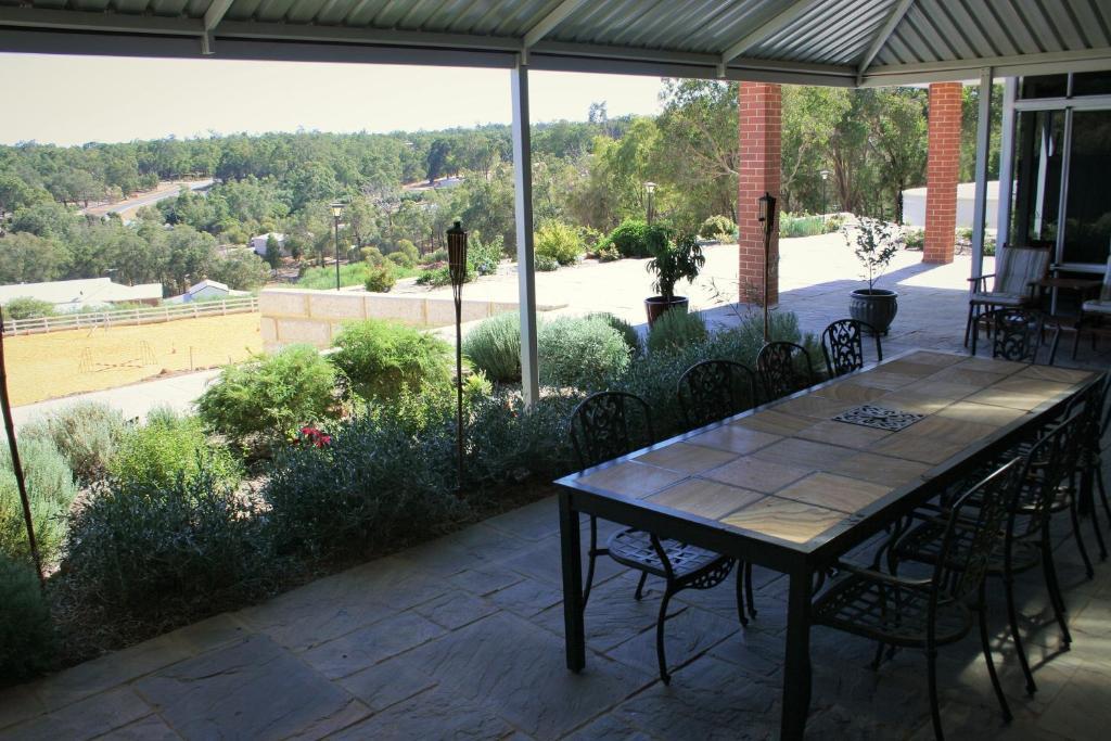 Brigadoon Retreat Farm stay Perth
