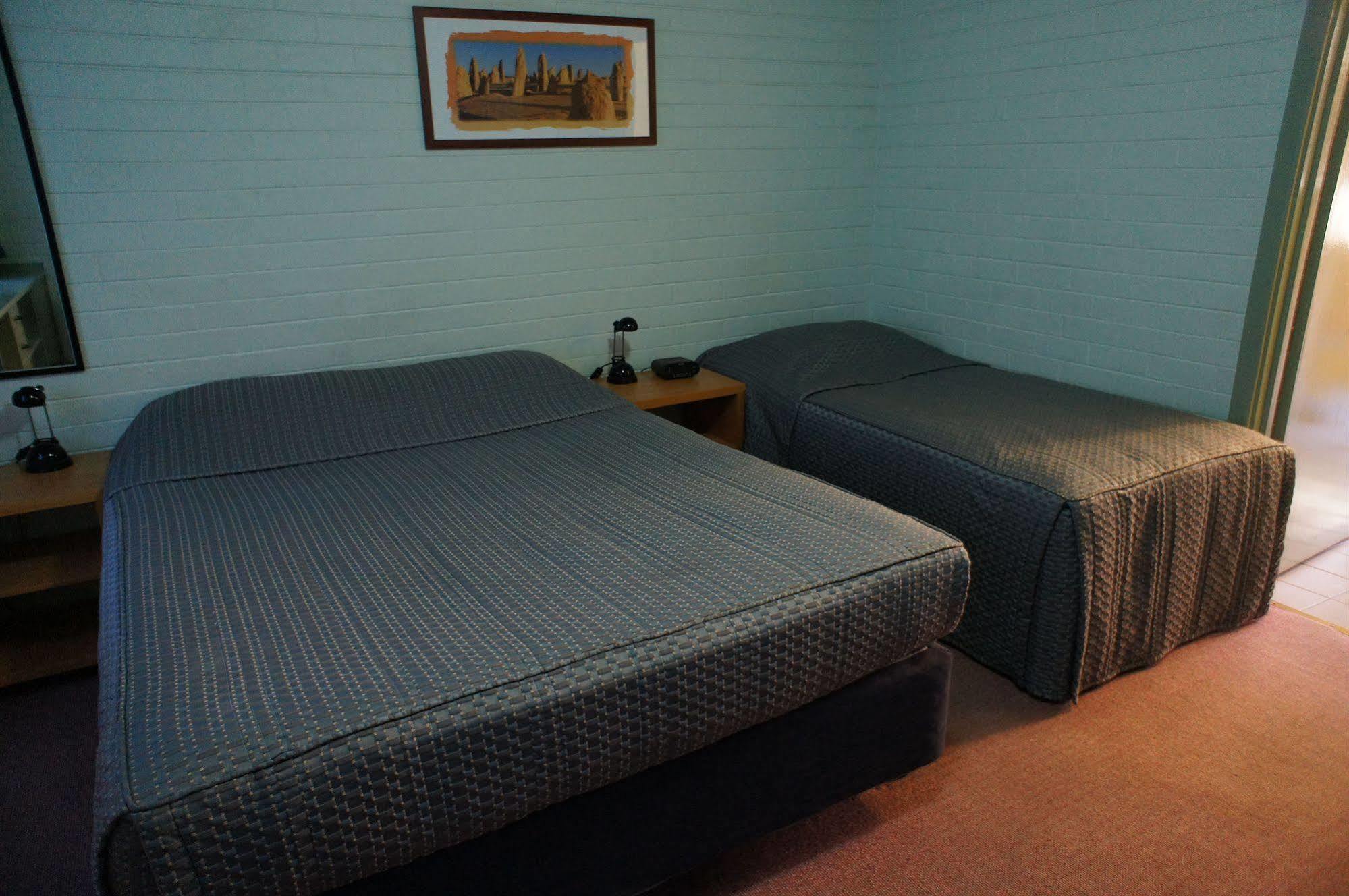 Motel Waters 3*
