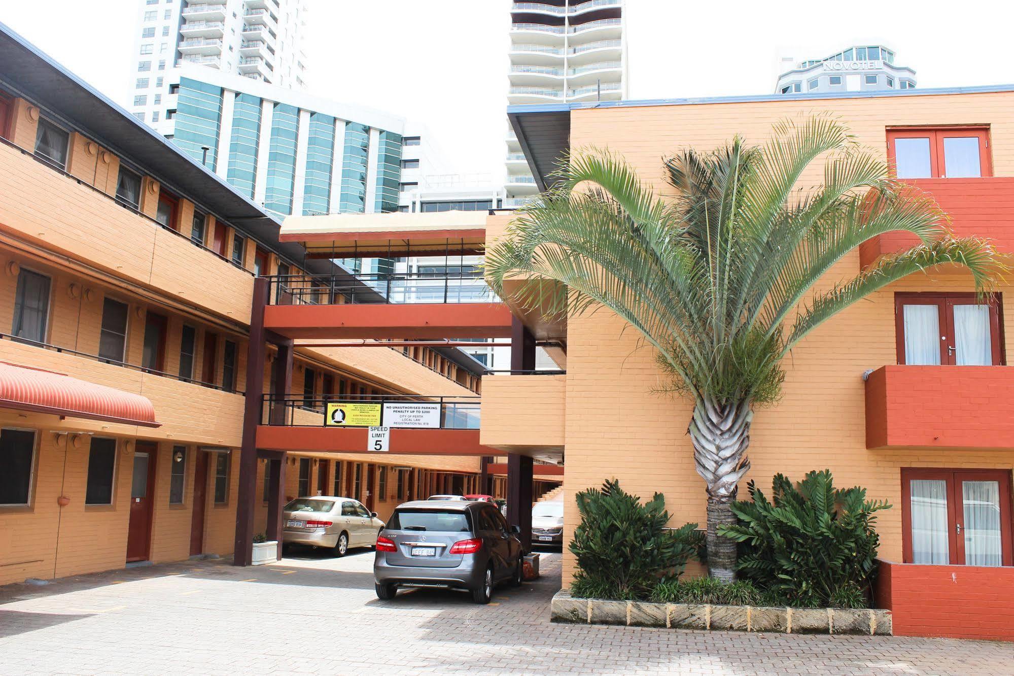 Waters Motel Perth