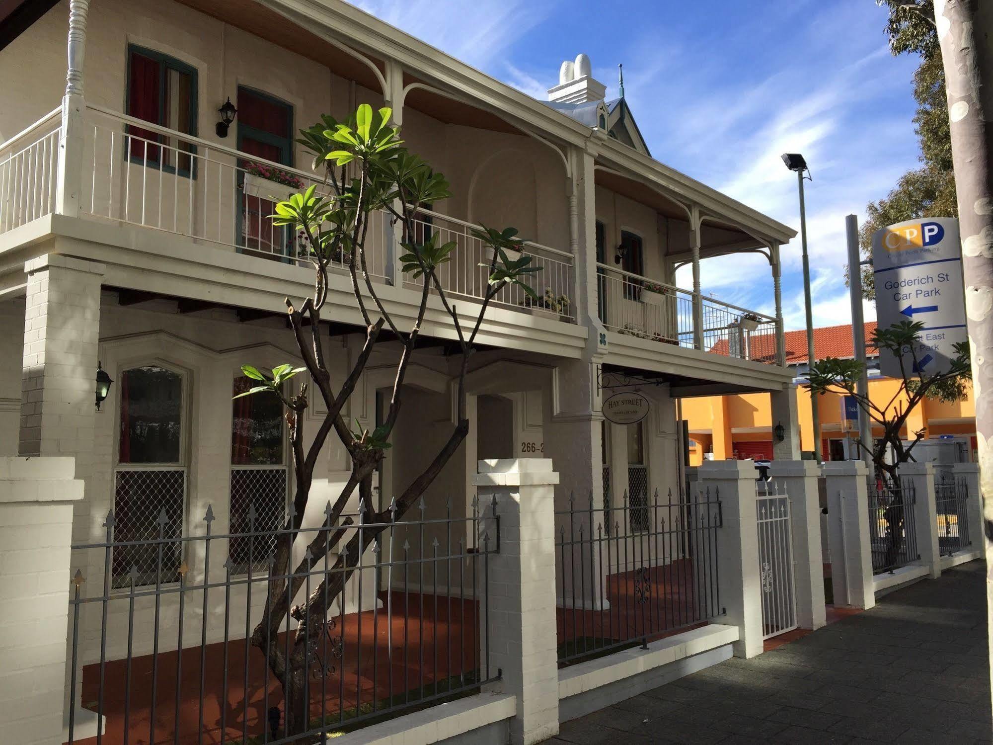 Hay Street Traveller'S Inn * Perth