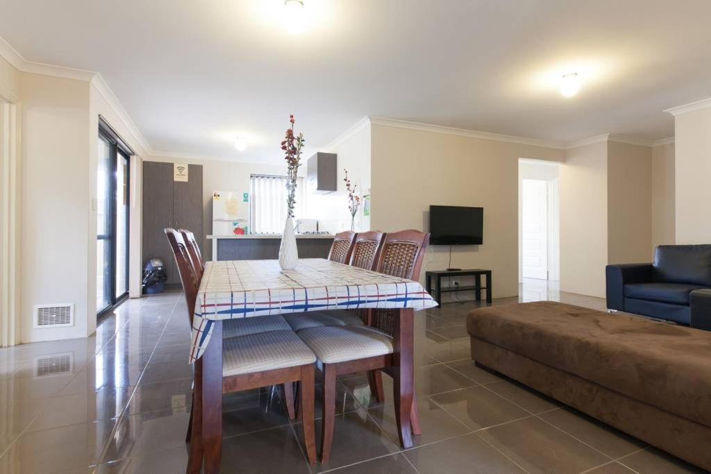 Holiday home Cannington House 5 *