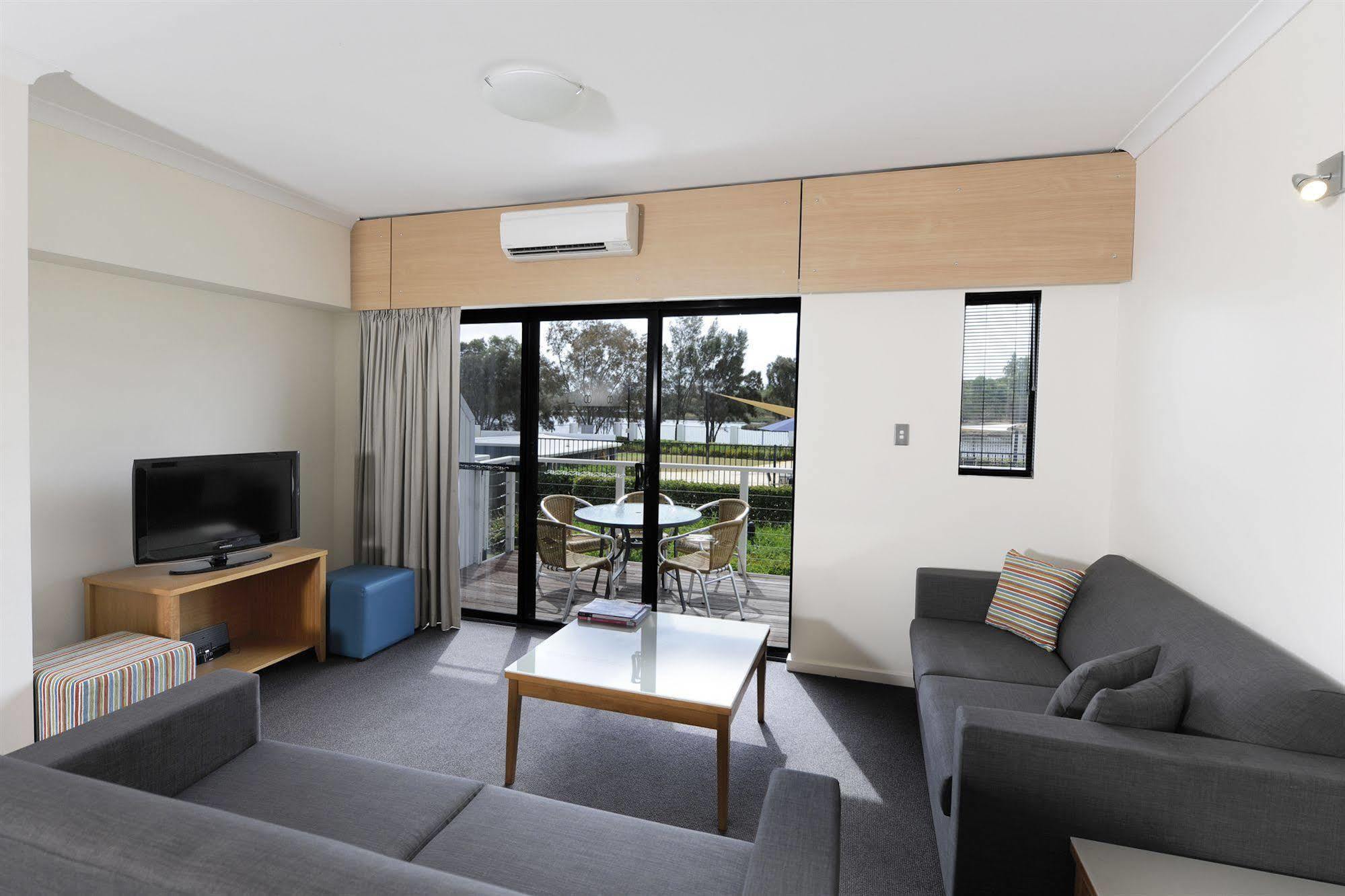 Aparthotel Assured Ascot Quays Perth
