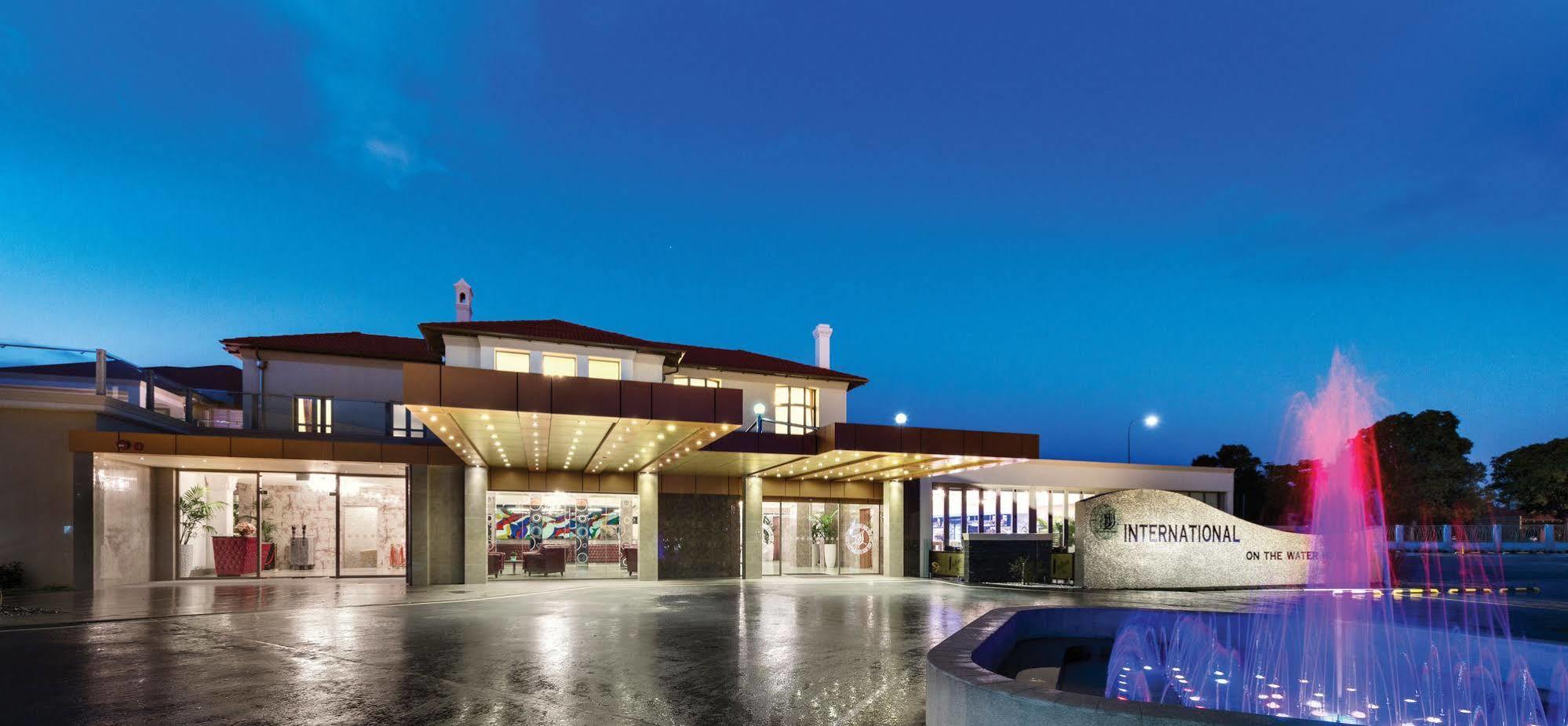 Swan River Hotel Perth