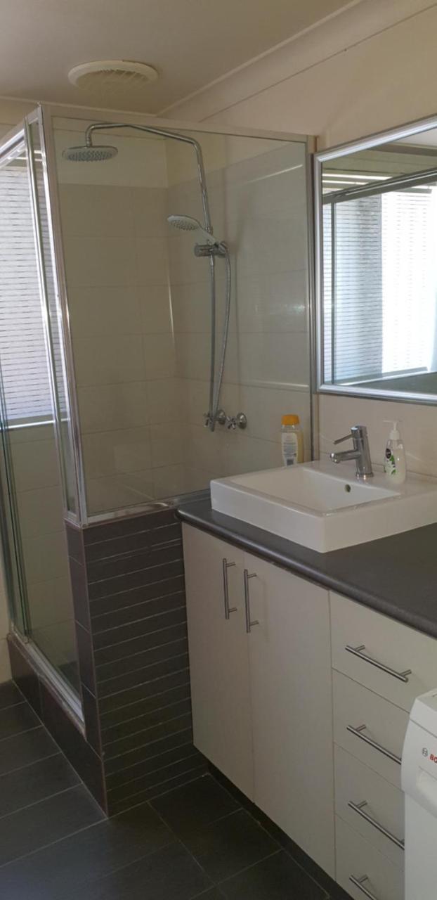 Mt.lawley Superb 2 Bedroom Location Comfort, Style 2 Perth