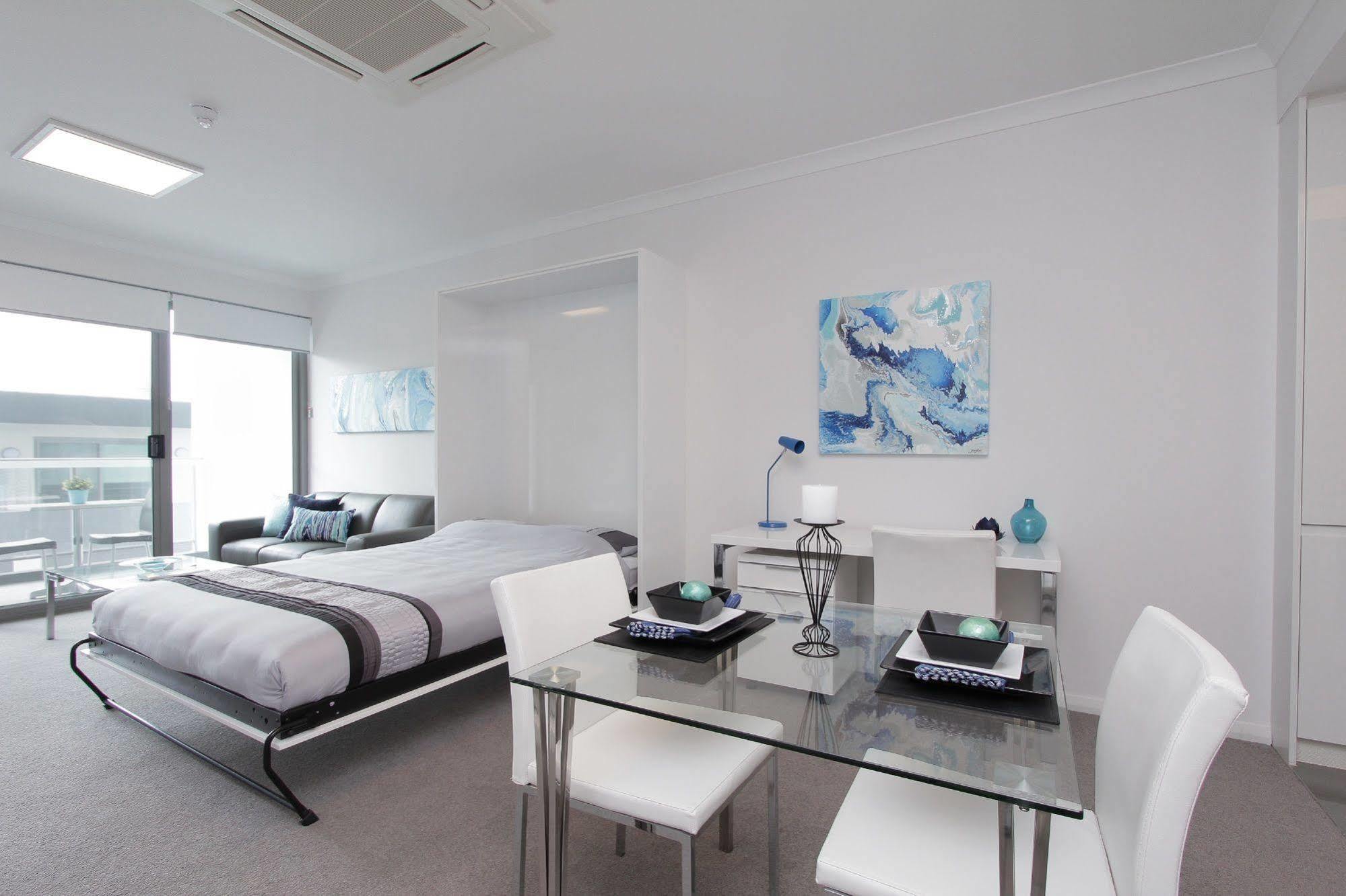Aparthotel Verandah 4*