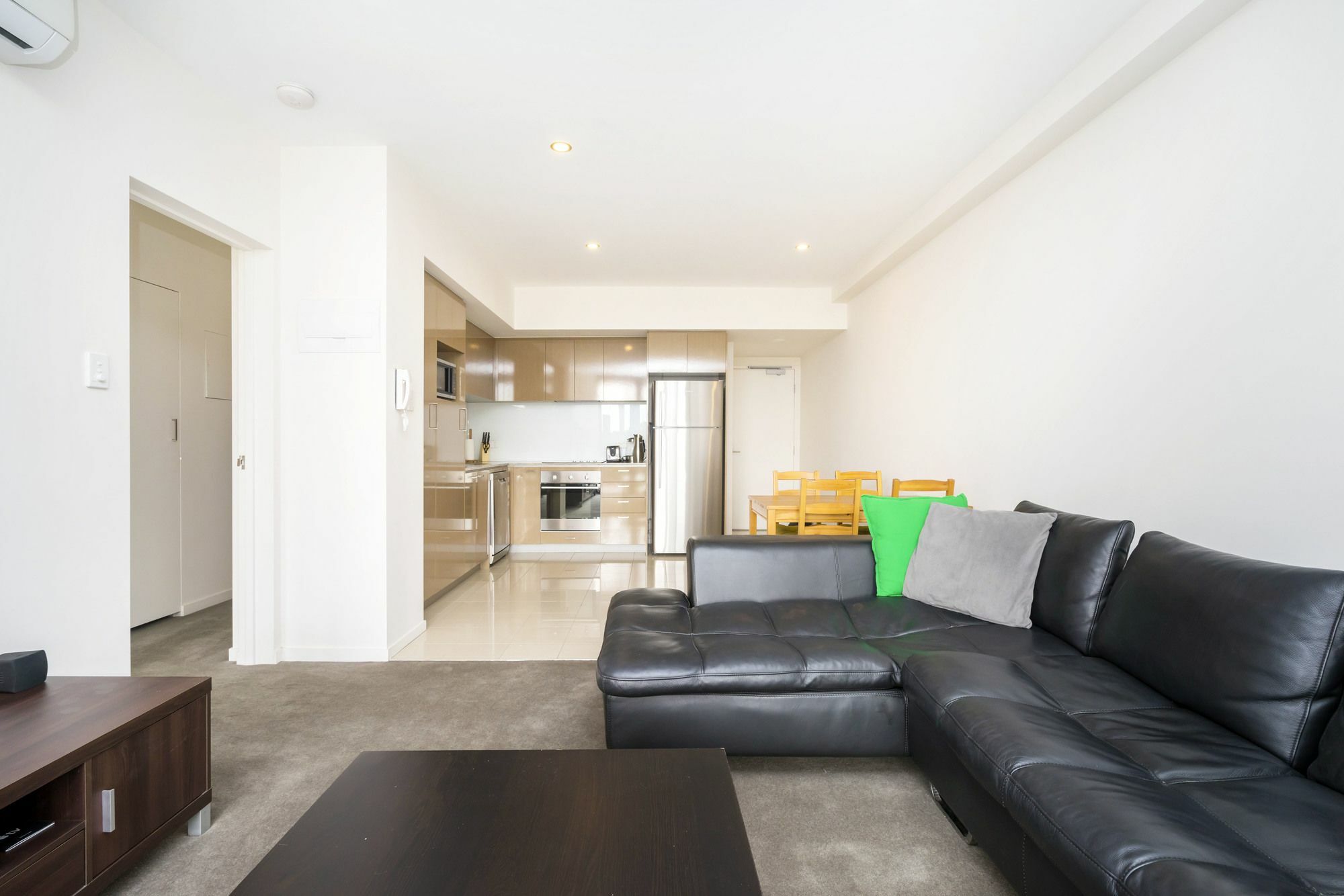 Stylish Modern Ecco Complex Apartment Perth