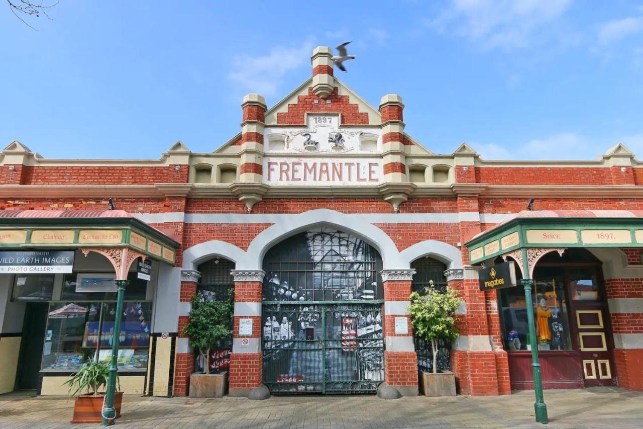 Apartment Central 3 Bedroom Heritage House In Fremantle Perth