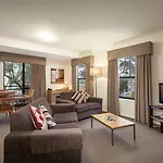 Best Western Northbridge Apartments