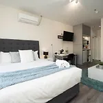 206 Funky Executive Studio Cbd Ac