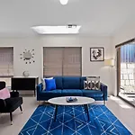 4 Comfy Spacious Family Home