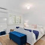 Joel100A - Riverside Retreat At Mount Lawley