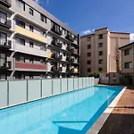 3Br East Perth Penthouse Views & Style