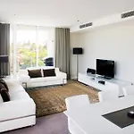 Claremont Quarter Luxury Apartment