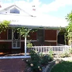 Lakeside Bed & Breakfast