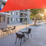 Batavia Apartments