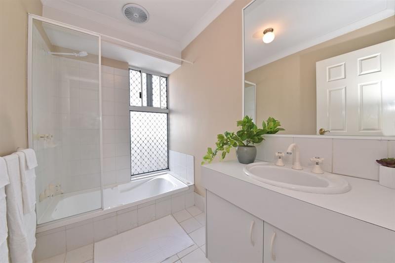 Redcliff Close To & Airport Perth