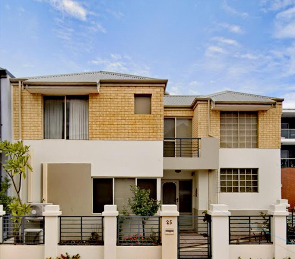 Joondalup Guest Bed & Breakfast Perth