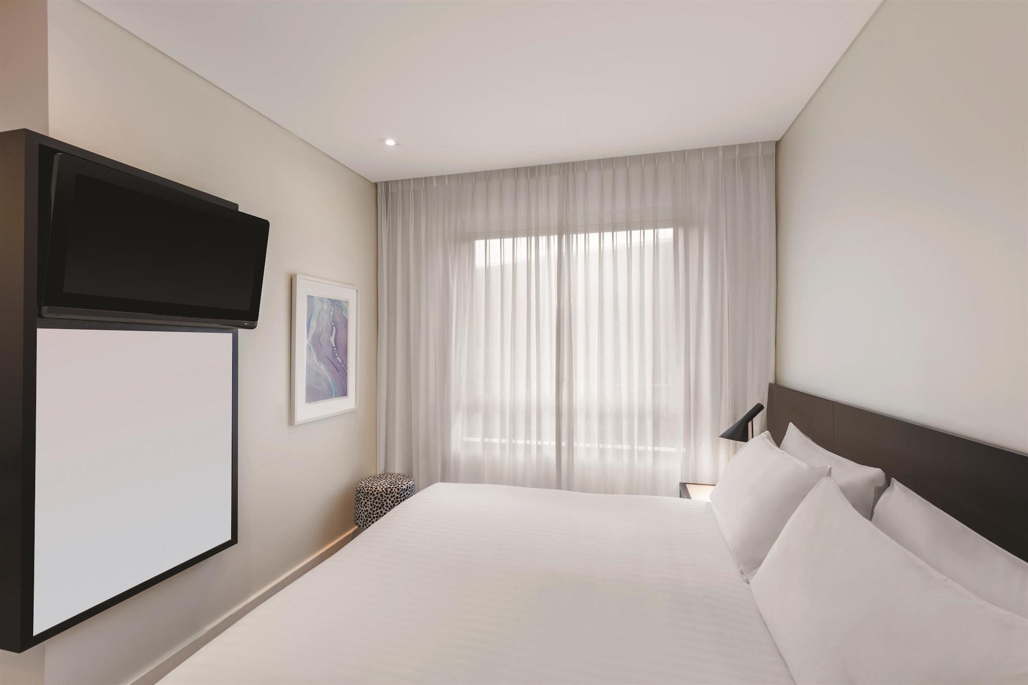 Aparthotel Adina Perth