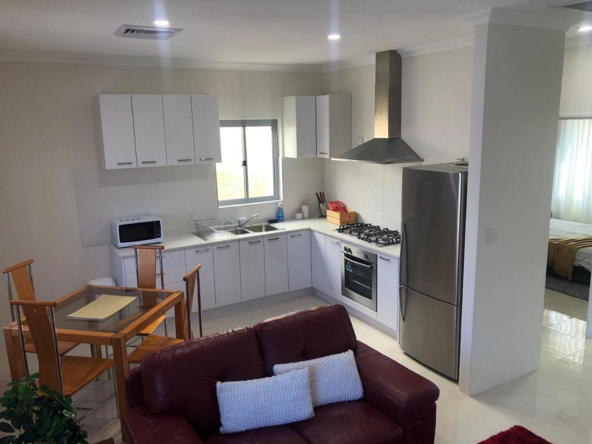 Iluka Apartment *