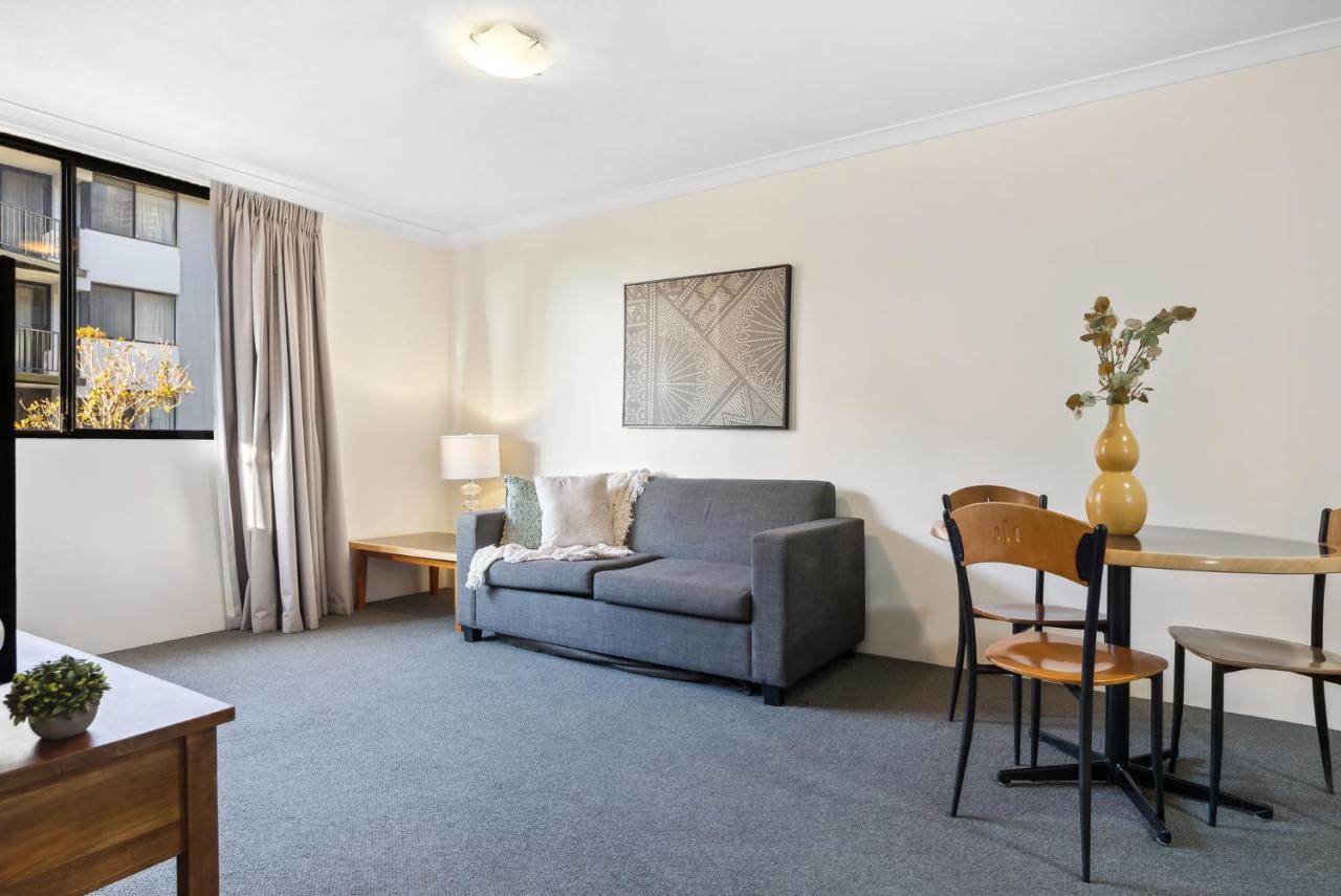 Riverside Elegance 1br 1ba Perth