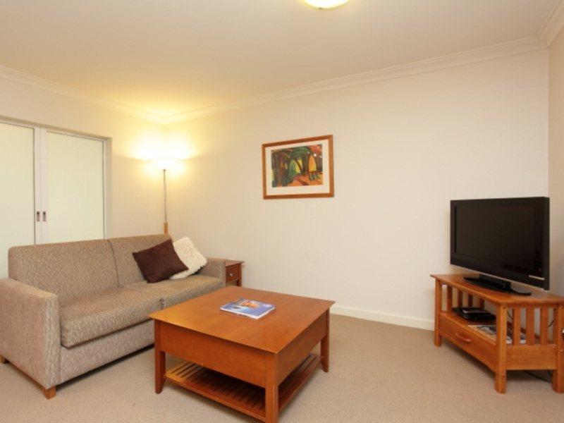 Nesuto Mounts Bay 4* Perth