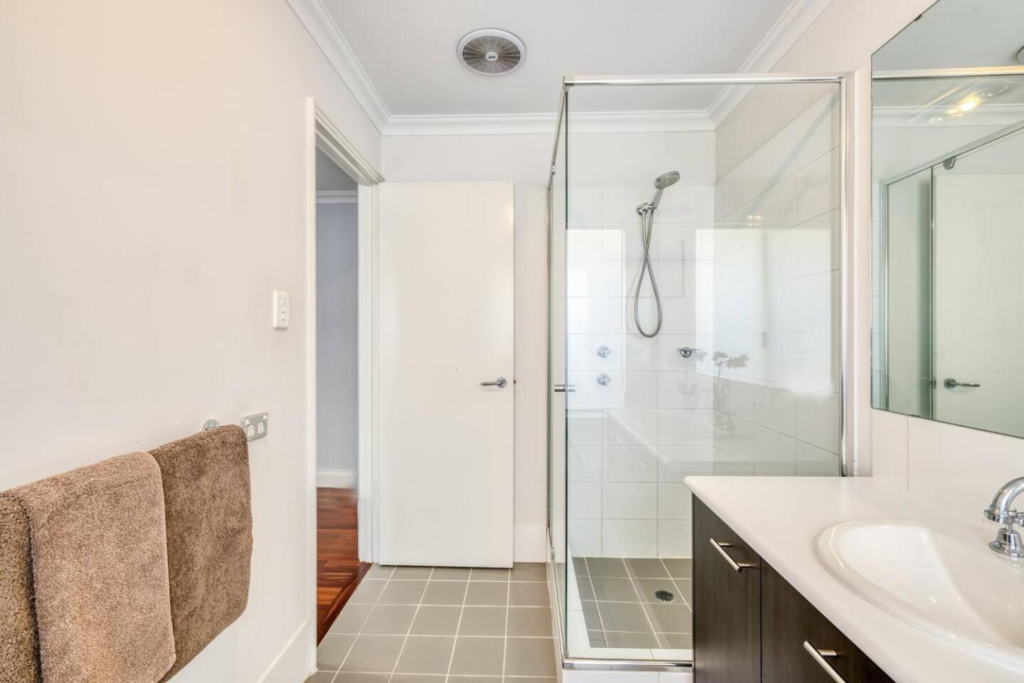 Holiday home Rivervale Retreat - Spacious Family Living