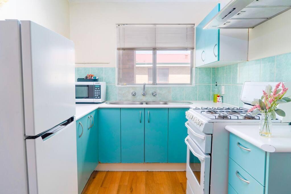 11 Burswood Motel