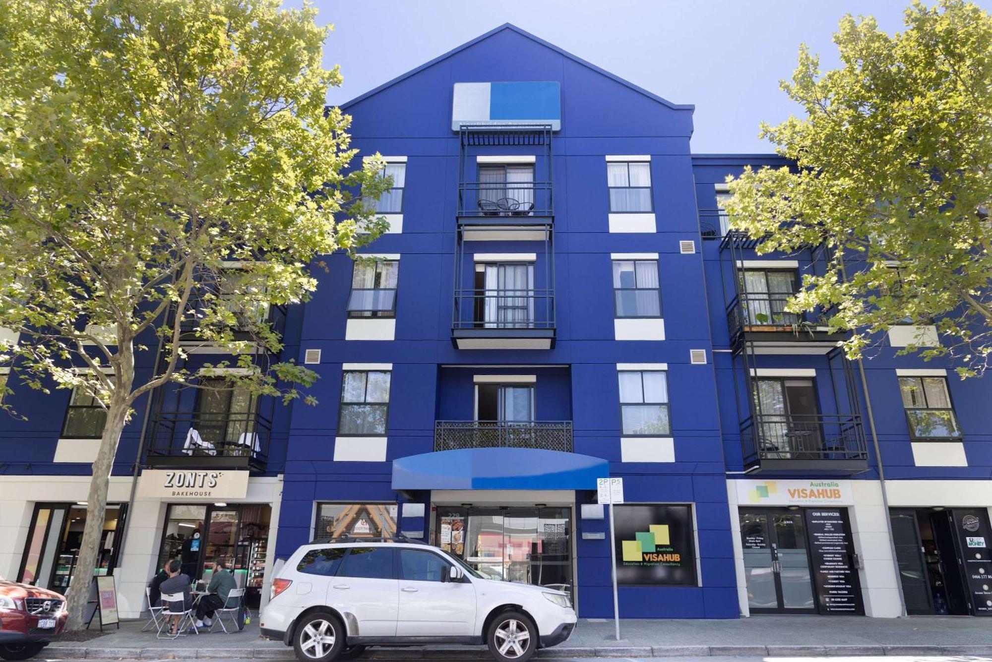 3br Oasis Townhouse In Northbridge Perth