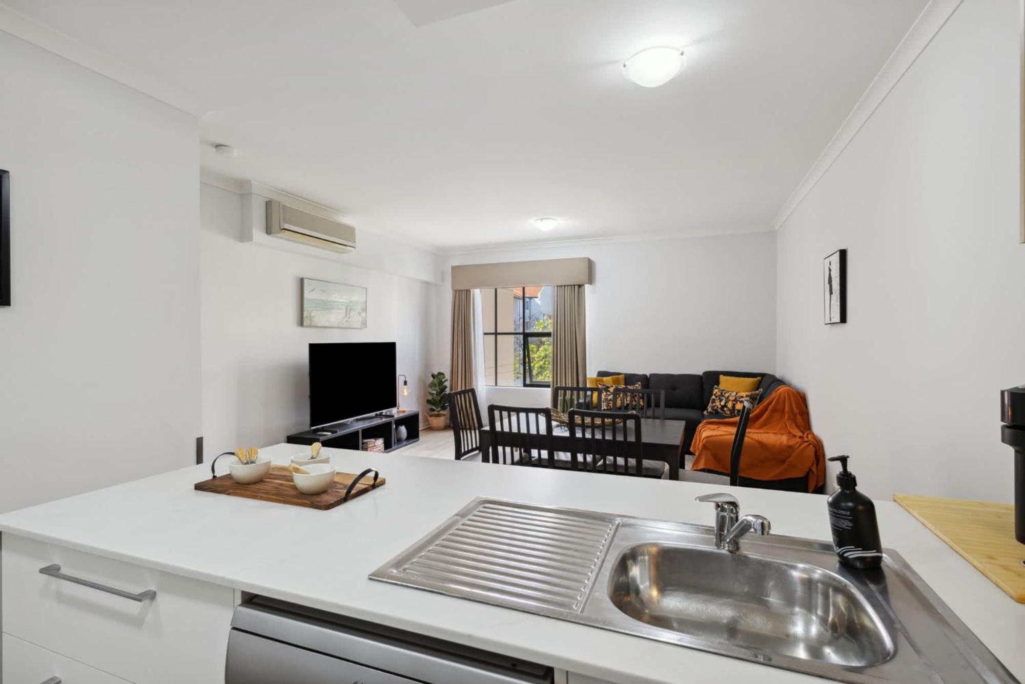 3br Oasis Townhouse In Northbridge Holiday home Perth