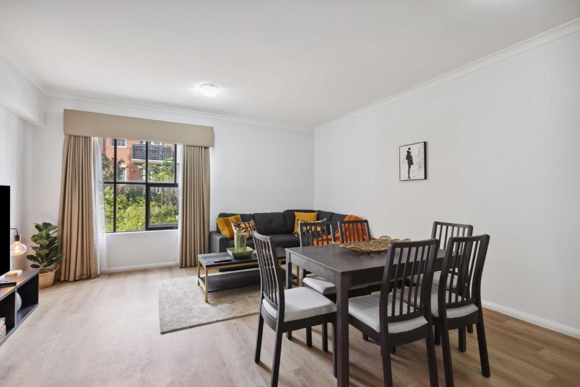Holiday home 3br Oasis Townhouse In Northbridge Perth