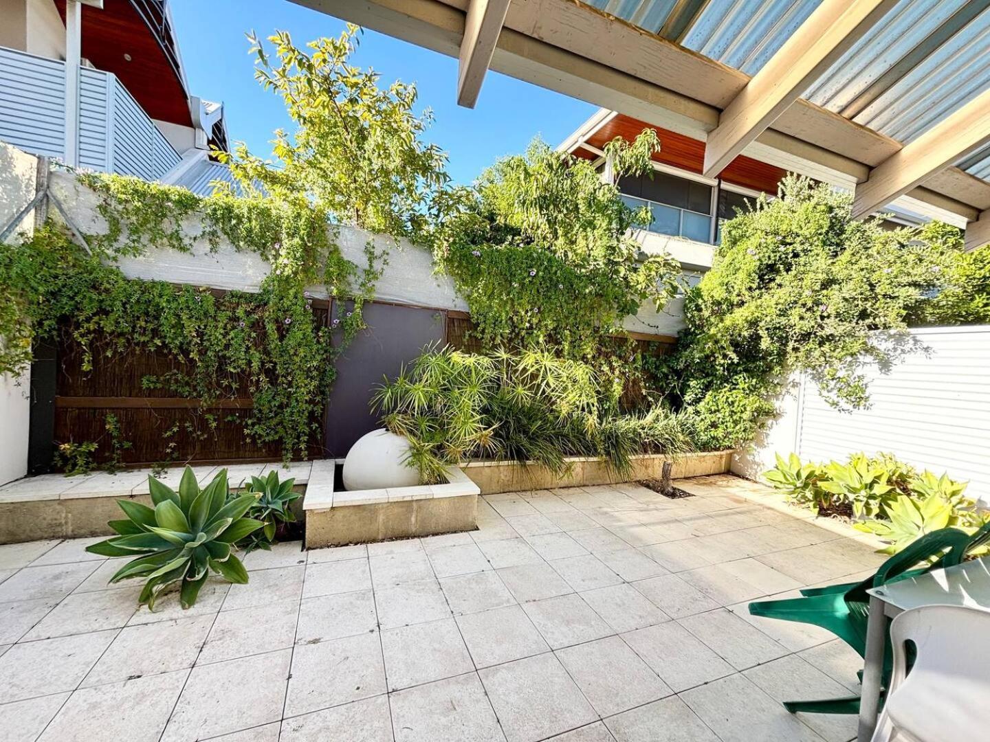 Your Oasis In The Heart Of East Holiday home Perth