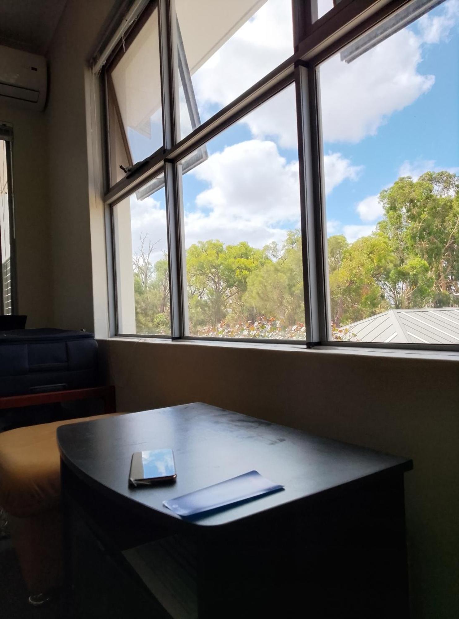 Maison Du Bon Patriarche Homestay Perth