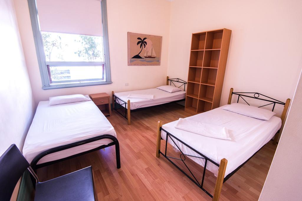 Exclusive Backpackers Hostel Perth